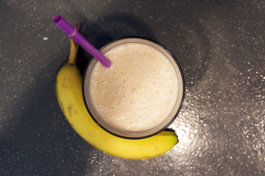 In+the+Kitchen%3A+Banana+Smoothie