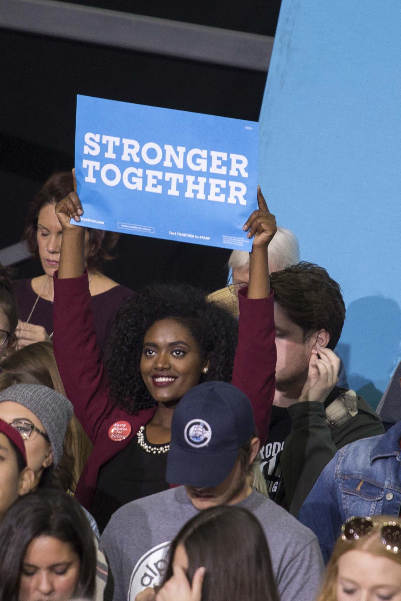 22+Things+we+loved+at+the+Hillary+rally+at+Kent+State