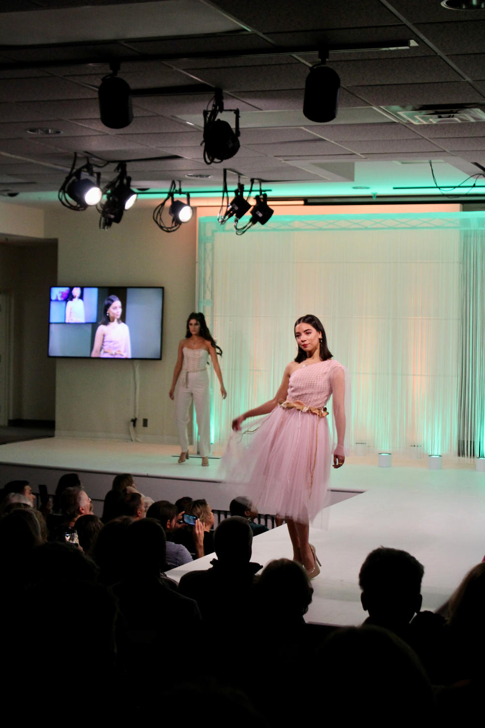rockwell+hall+auditorium+filled+for+annual+fashion+show