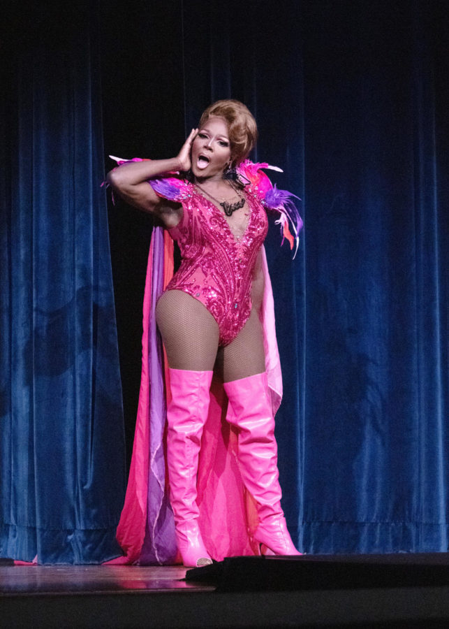 coco montrese, a contestant on rupauls drag race season five and rupauls drag race all stars season two, headlined kent states annual sex week drag show on wednesday. // photo by alyssa coyle