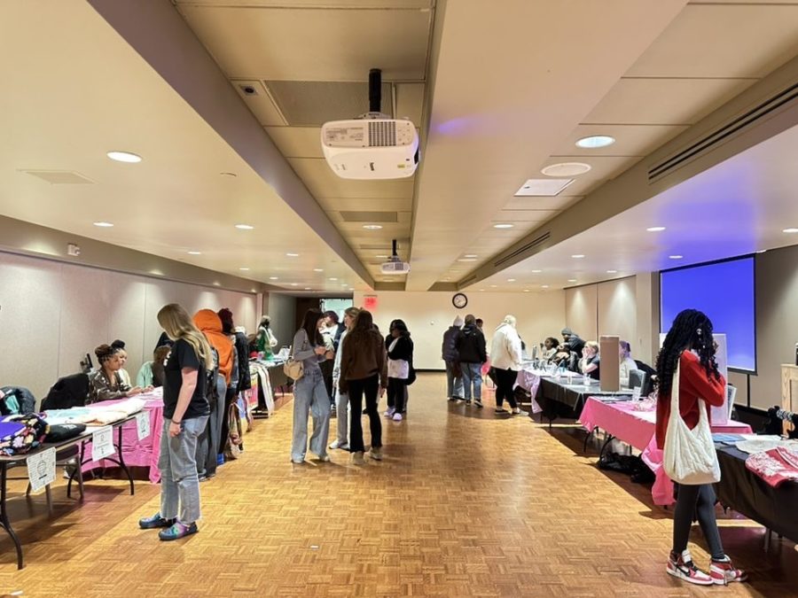 modista fashion group hosted a small business expo featuring more than 20 student-owned businesses. // photo by kelly koegler